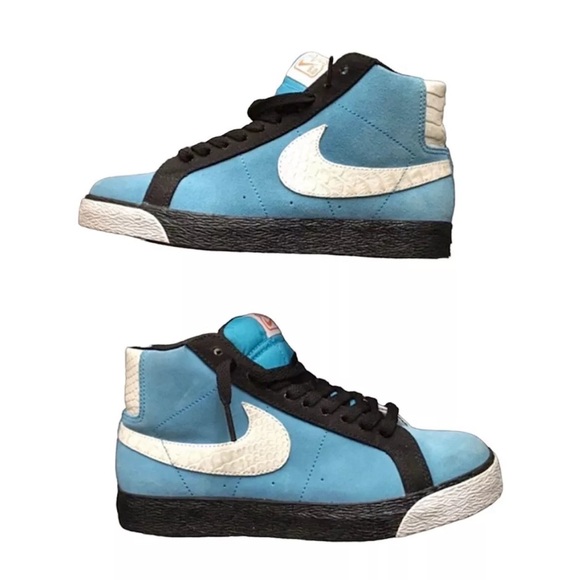 Nike Shoes - 🚫SOLD🚫 rare women's Nike SB suede Blazers